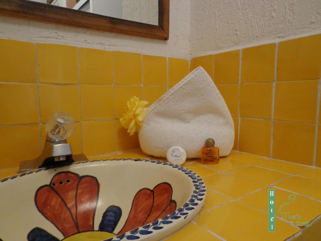 Hotel Meson Del Cortijo Huichapan エクステリア 写真